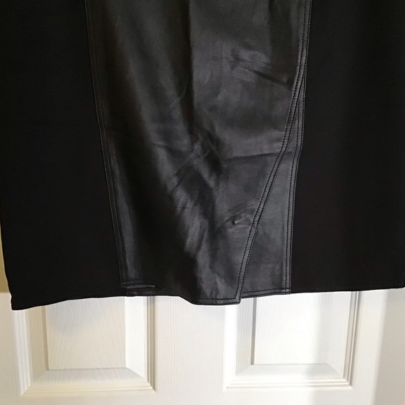 NEIMAN MARCUS EXCLUSIVE NWOT AUTHENTIC BLACK LEATHER KNIT SIDE PANELS SK… - Picture 4 of 5